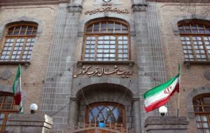 استاندار آذربایجان شرقی بر انتقال مرکز اسناد شمالغرب کشور تاکید کرد