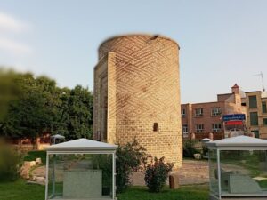 اوچ گونبز ارومیه